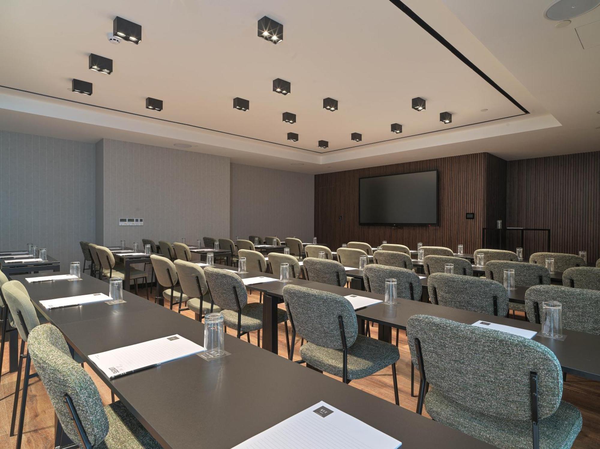 Nyx Hotel Limassol By Leonardo Hotels Buitenkant foto