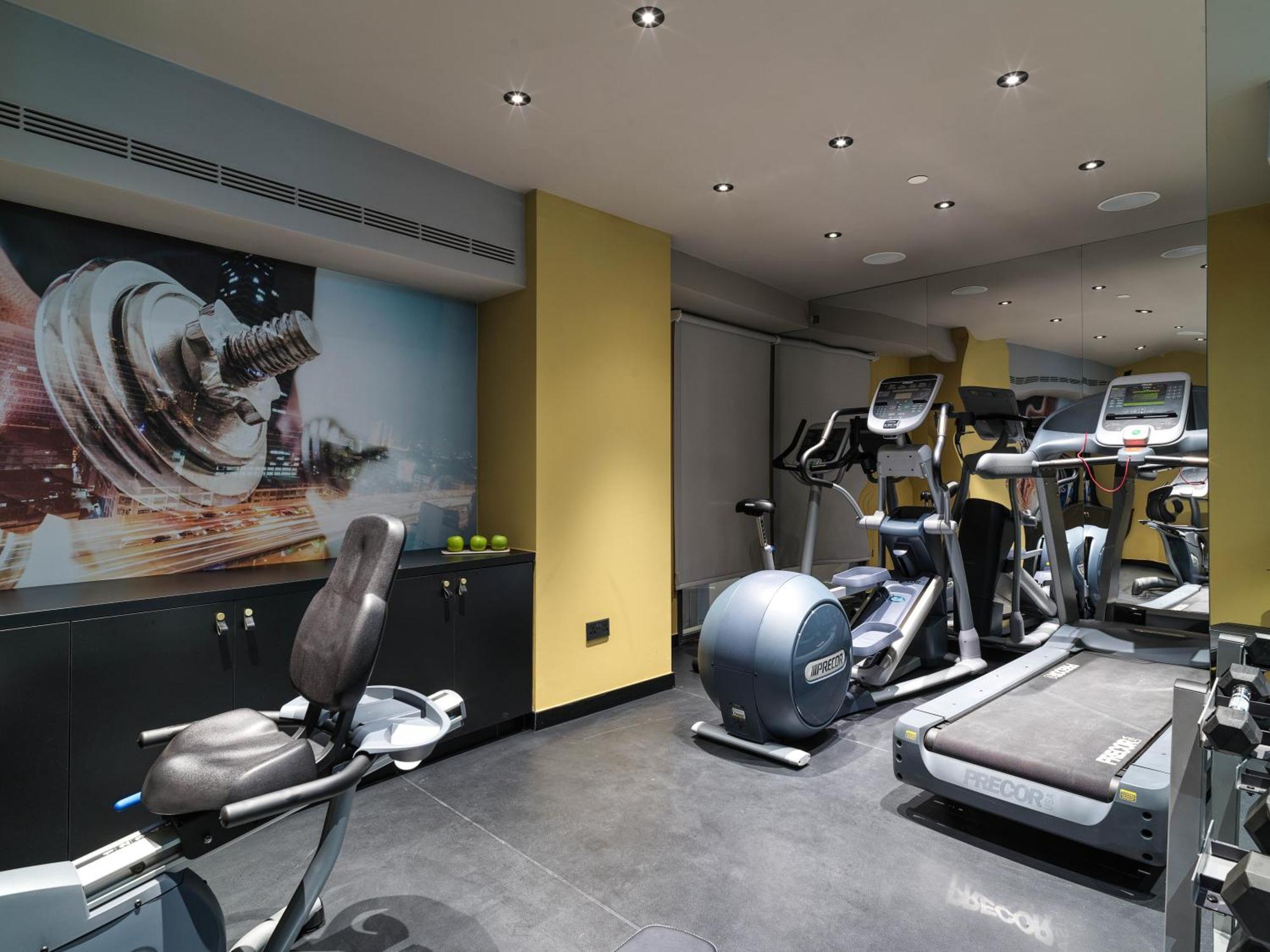 Nyx Hotel Limassol By Leonardo Hotels Buitenkant foto