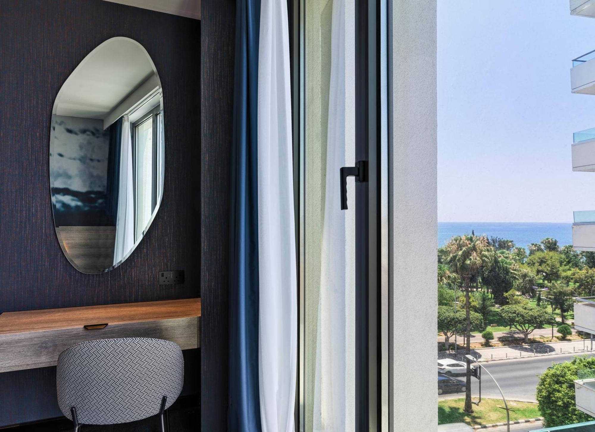 Nyx Hotel Limassol By Leonardo Hotels Kamer foto