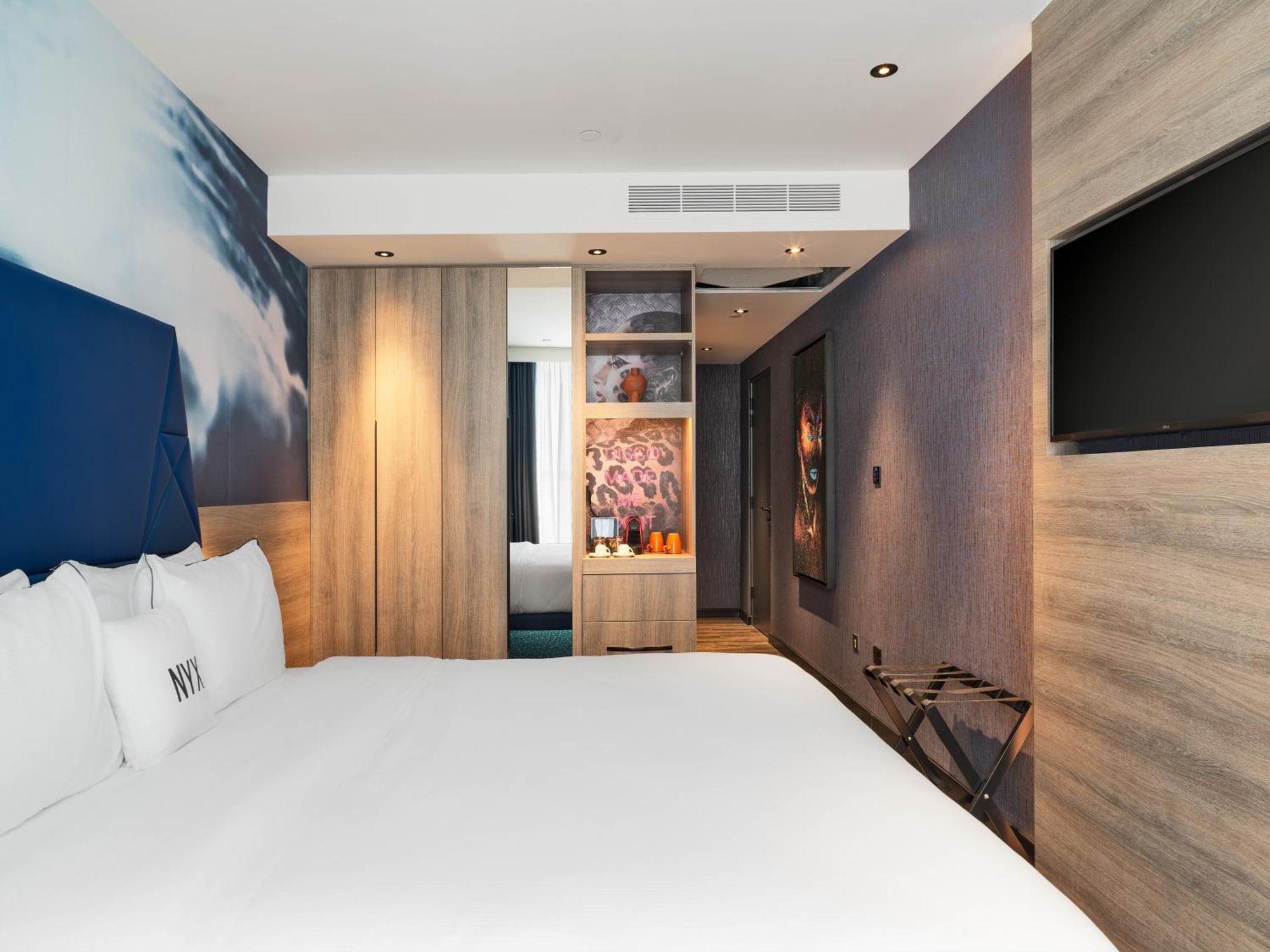 Nyx Hotel Limassol By Leonardo Hotels Buitenkant foto